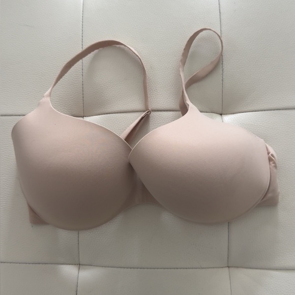 Auden Beige Embedded Wire Demi Bra - Picture 1 of 3